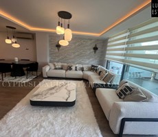 KIBRIS GİRNE HAVUZLU SİTEDE 3+1 EŞYALI DENİZ MANZARALI ELEGANCE LUXURY DAİRE !
