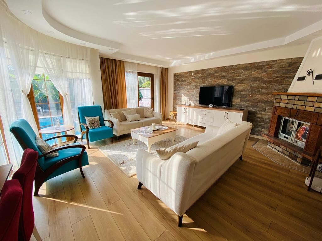 Property-photo