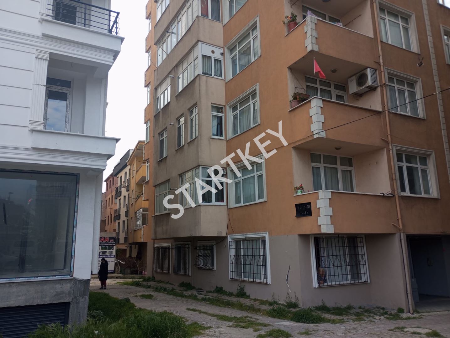 Property-photo