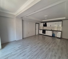 Lüleburgaz Merkezi Konumlu, 1+1 Sıfır Ayarında Kiralık Daire