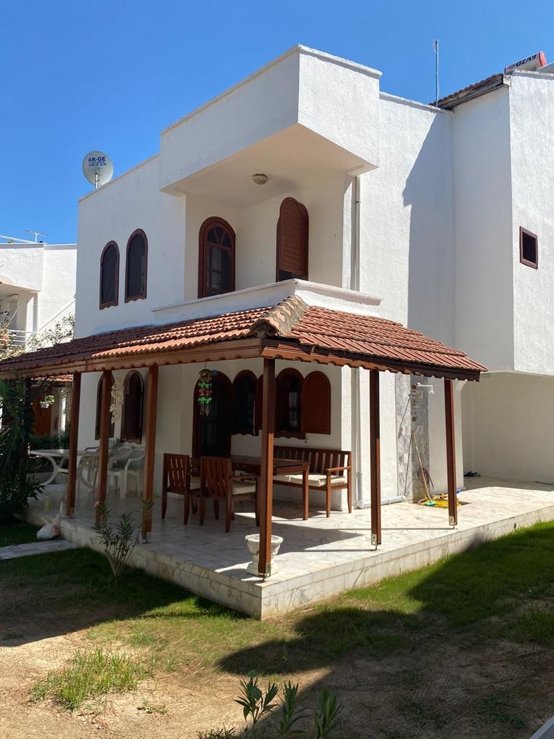 dinamik grup ticari emlak ayvalik altinova da denize sifir sitede kiralik yazlik villa 10 000 tl 5 1