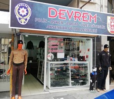 Karşıyaka'da Devren Asker-Polis-Güvenlik Malzemeleri Dükkanı