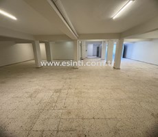 Ataşehir İnönü'de Kiralık 350m² Depo: Forklift & Minibüs Girişli