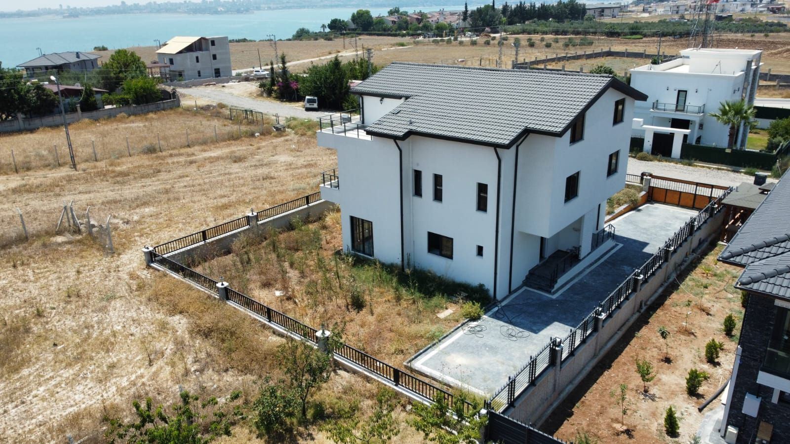 Property-photo