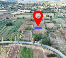 Muğla Menteşe Yenice yerleşim yerinde, su kuyusu olan tarla