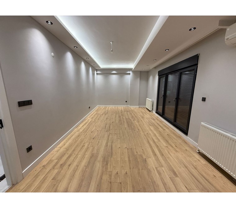 Gaziosmanpaşa Meydanda Eşi Benzeri Olmayan 3+1 Otoparklı Daire