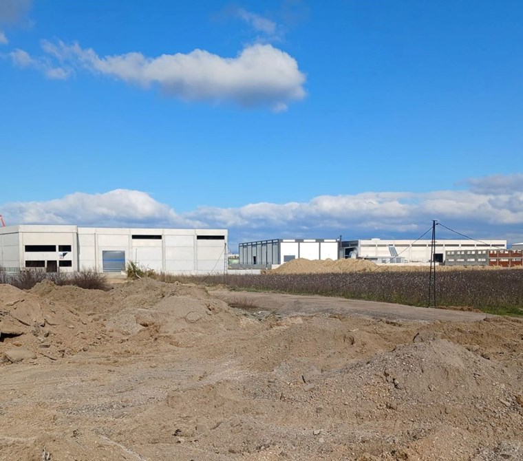 Torbalı Subaşı Sanayi Bölgesinde 7.000 m2 Sanayi-Depo İmarlı Arsa