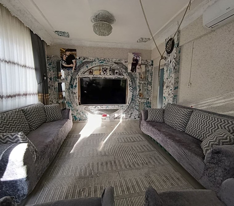 POYRAZ DAN TAHILPAZARI MH. 2+1 3.KAT 110m² SATILIK DAİRE