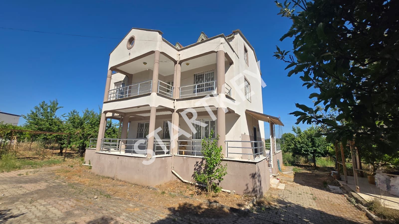 Property-photo