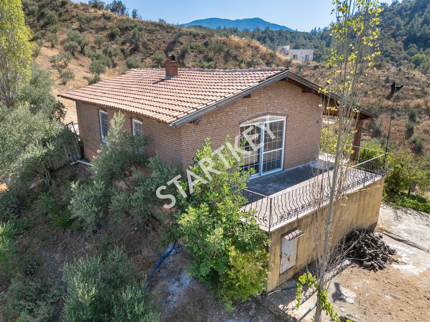 Property-photo