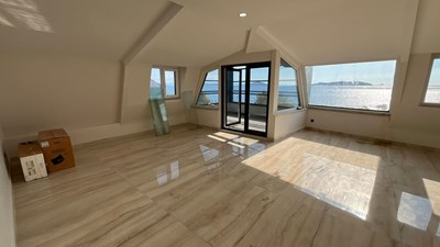 Altıntepe Sahil Deniz Manzaralı Sıfır Teraslı Dubleks Daire