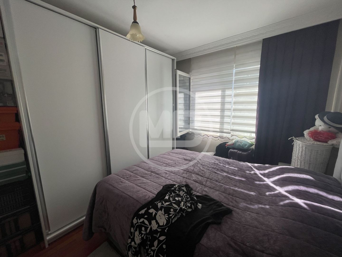 Property-photo