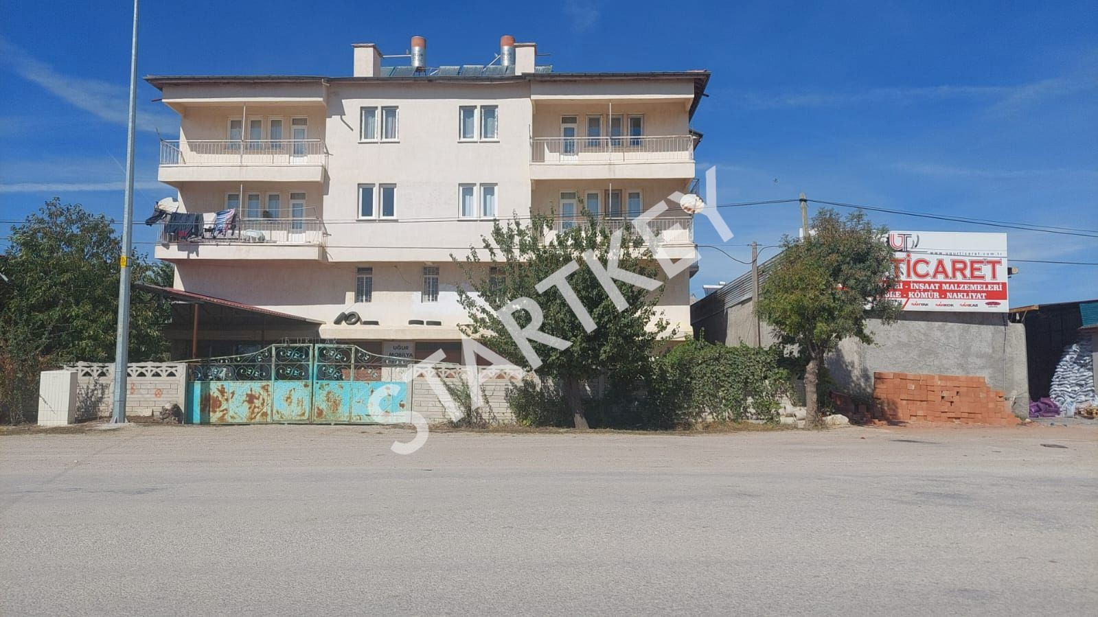Property-photo