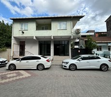 İZMİT SANAYİ MAHALLESİNDE İÇİ YAPILI 85 m² KİRALIK DÜKKAN