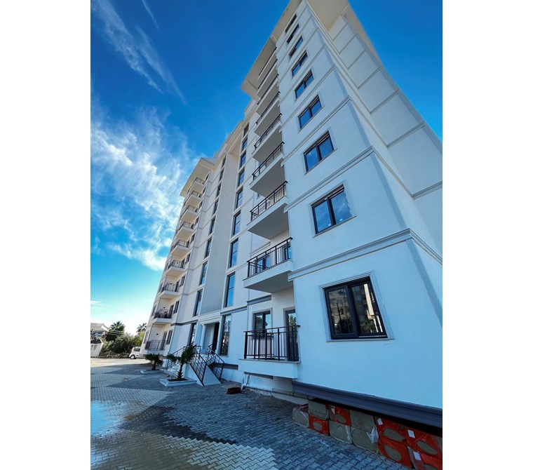 AVSALLAR’DA SATILIK LÜKS 1+1 DAİRE