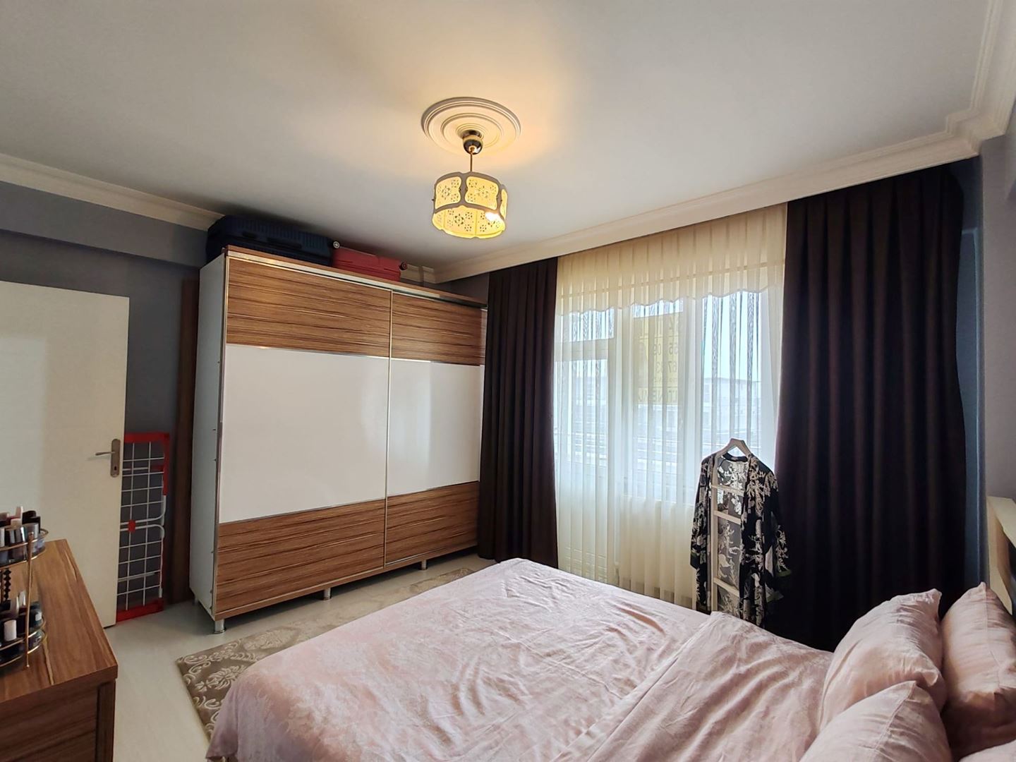 Property-photo