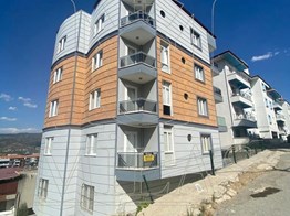 MİLAS AYDINLIKEVLERDE KALORİFERLİ 3+1 ARA KAT SATILIK DAİRE