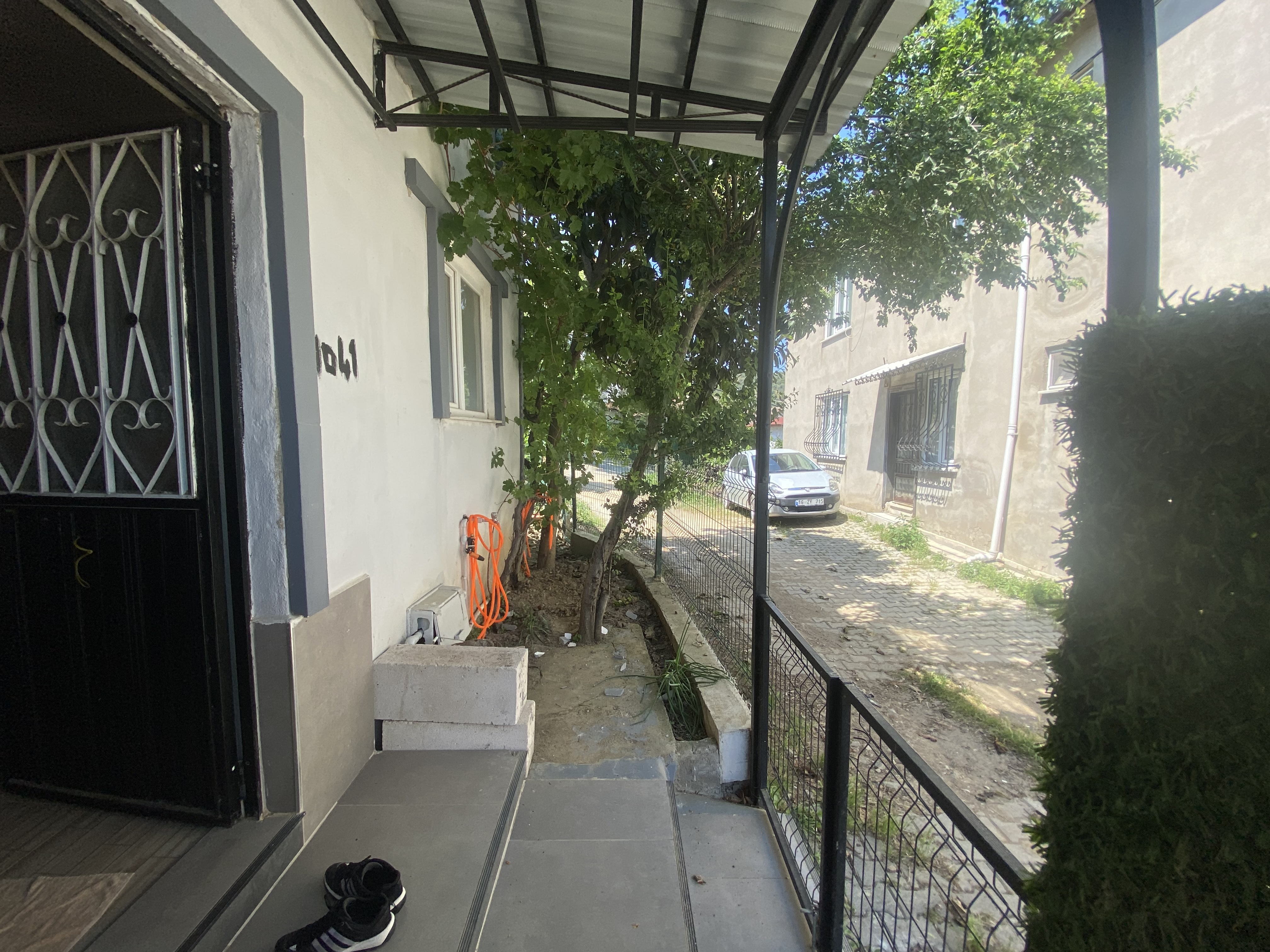 Property-photo