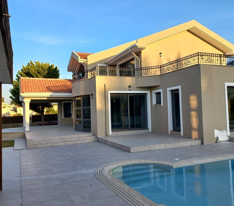 LAPTA 6+1 LUX MALİKANE