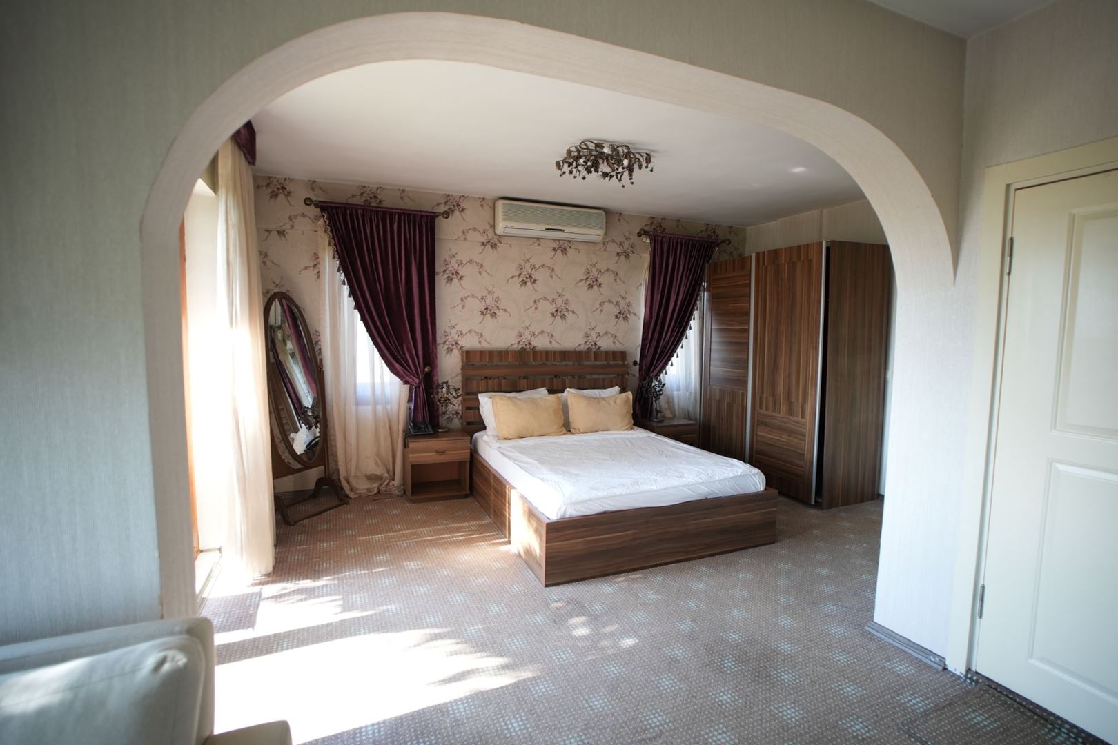 Property-photo