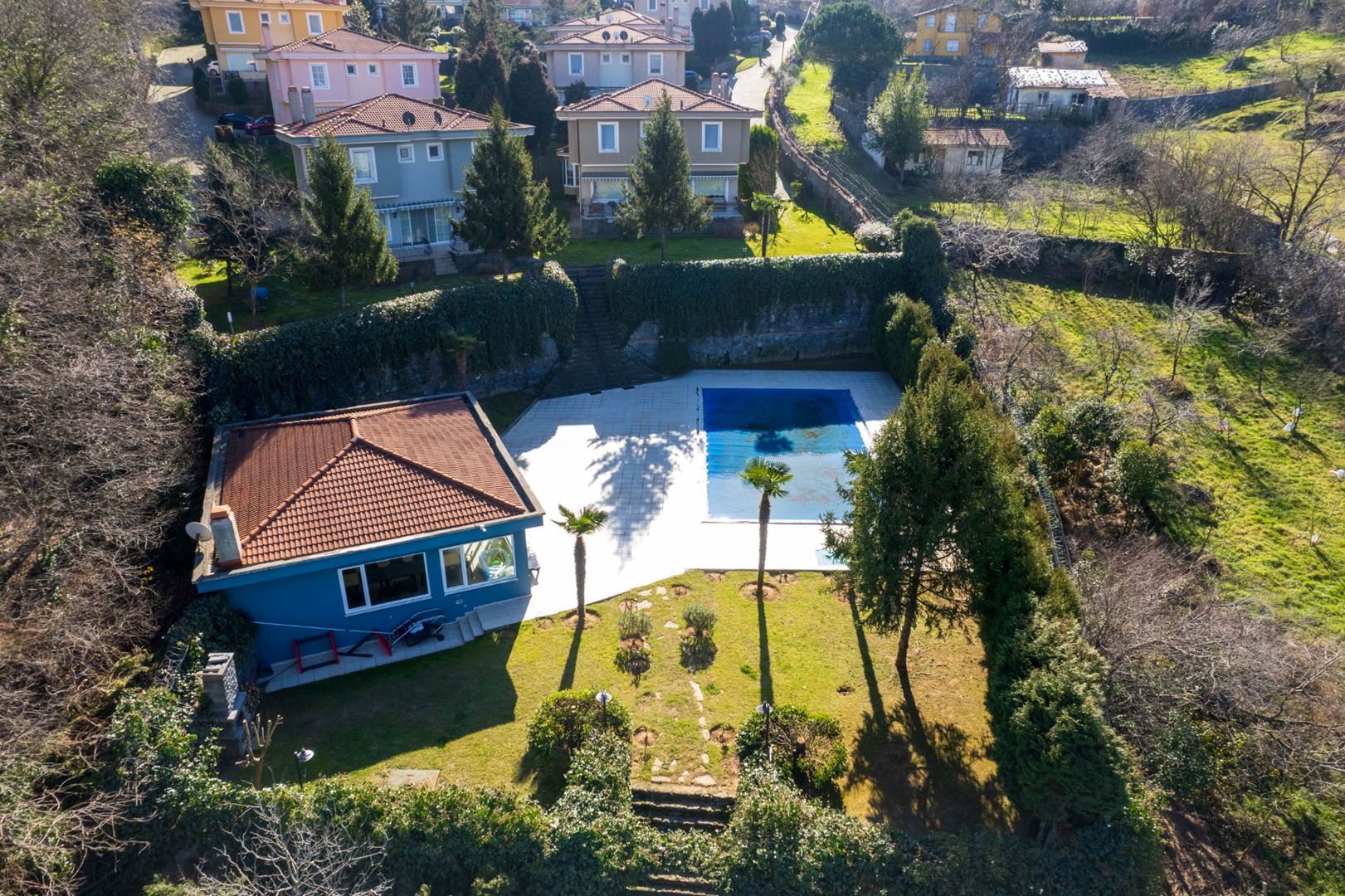 Property-photo