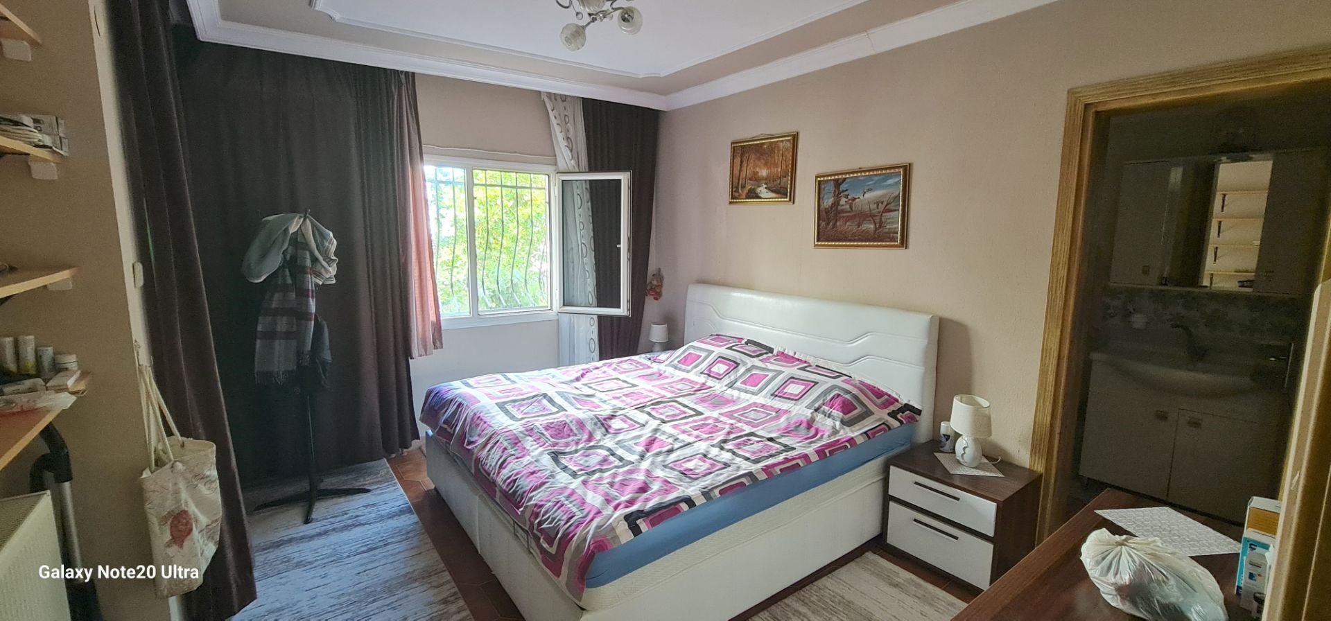 Property-photo