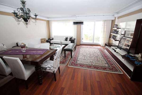 HAKİM EVLERİ İNÖNÜ CADDE ÜZERİ ARAKAT 3+1 SATILIK DAİRE