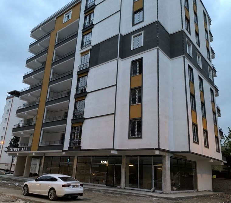 EMLAK 72 ' DEN BAHÇELİEVLER MAHALLESİ' NDE SATILIK 2+1 DAİRE