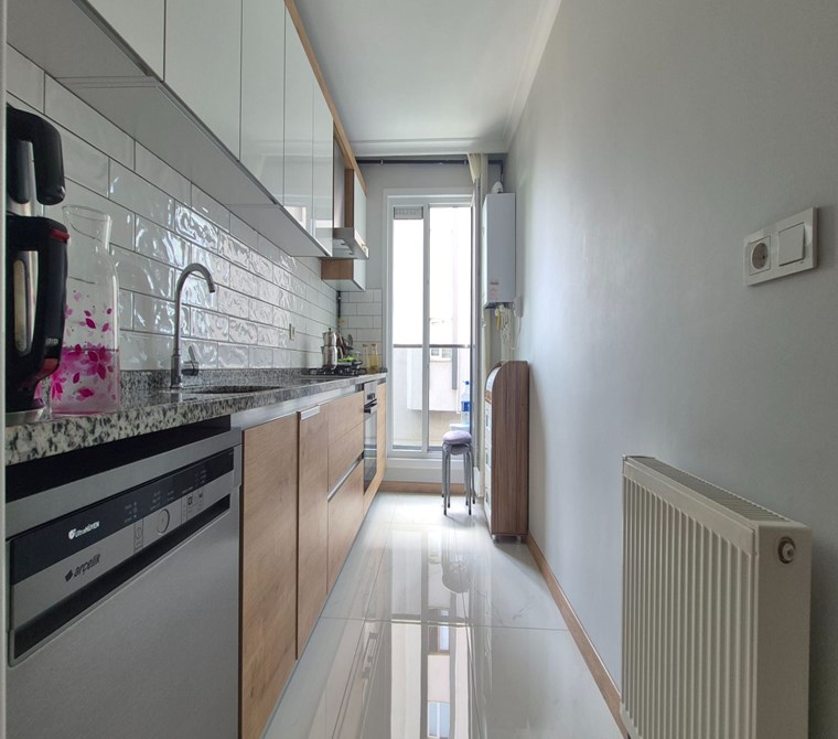  Üsküdar Kısıklı Yeni Ara Kat 2+1 Satılık Daire Ent@ Eml@k