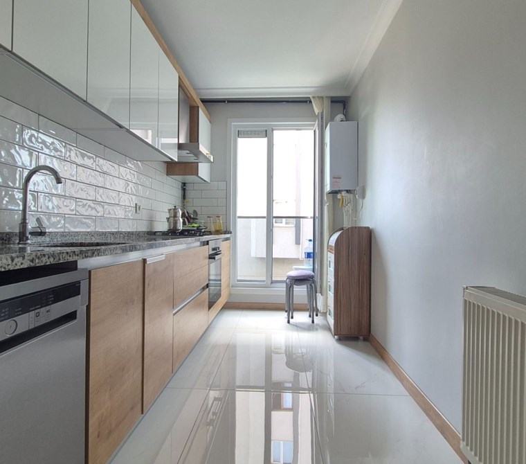  Üsküdar Kısıklı Yeni Ara Kat 2+1 Satılık Daire Ent@ Eml@k