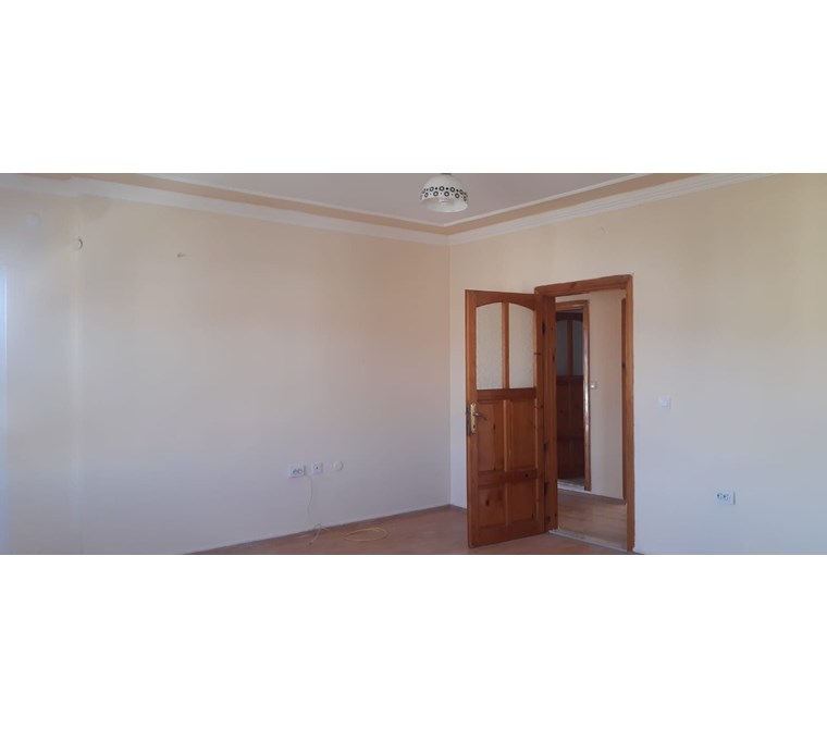 Dalaman Merkezde Geniş & Masrafsız Yaşam! Kat İrtifaklı Net 100m² 2+1 Fırsat Daire