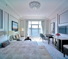 Boğaz manzaralı satılık otel 186 oda