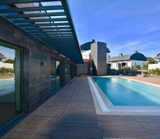 Zekeriyaköy Terrace Hayat Sitesinde Satılık Köşe Tripleks Villa