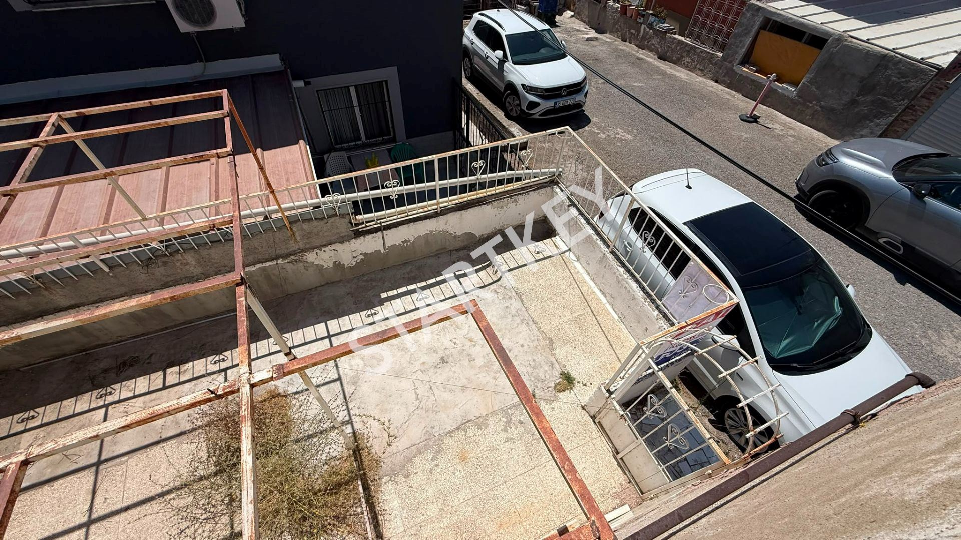 Property-photo