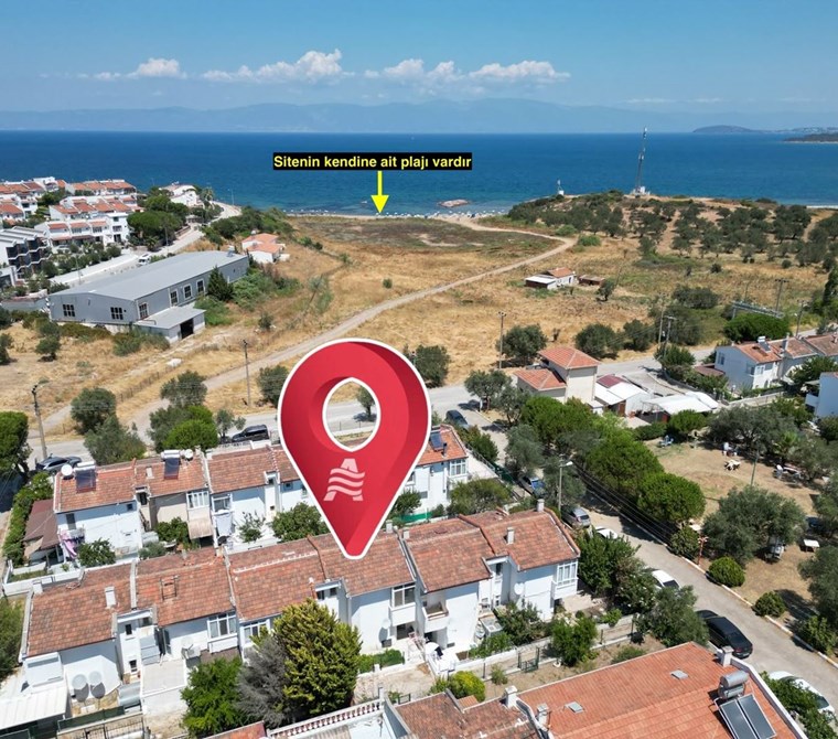 ALTIN EMLAKTAN AYVALIK SAHİLKENT KUMLUBAHÇEDE SATILIK 2+1 VİLLA