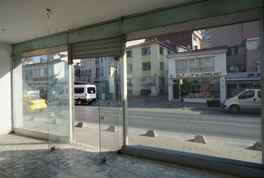 KASIMPAŞA, KÜÇÜKPİYALE, BAHRİYE CADDESİ SATILIK BİNA 750 M2