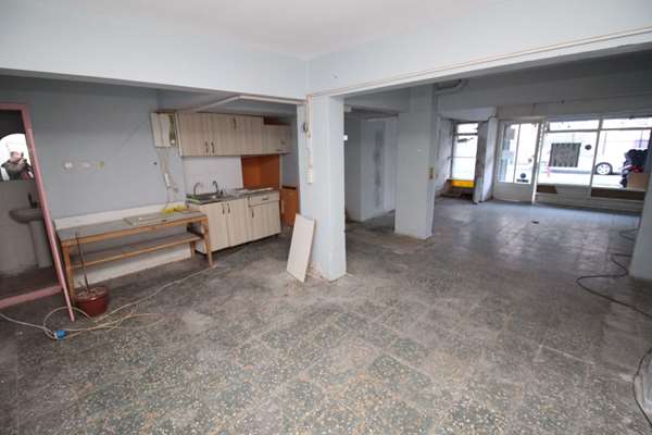 GÖZTEPE KIZ MESLEK LİSESİ YANI 60 M2 DÜKKAN