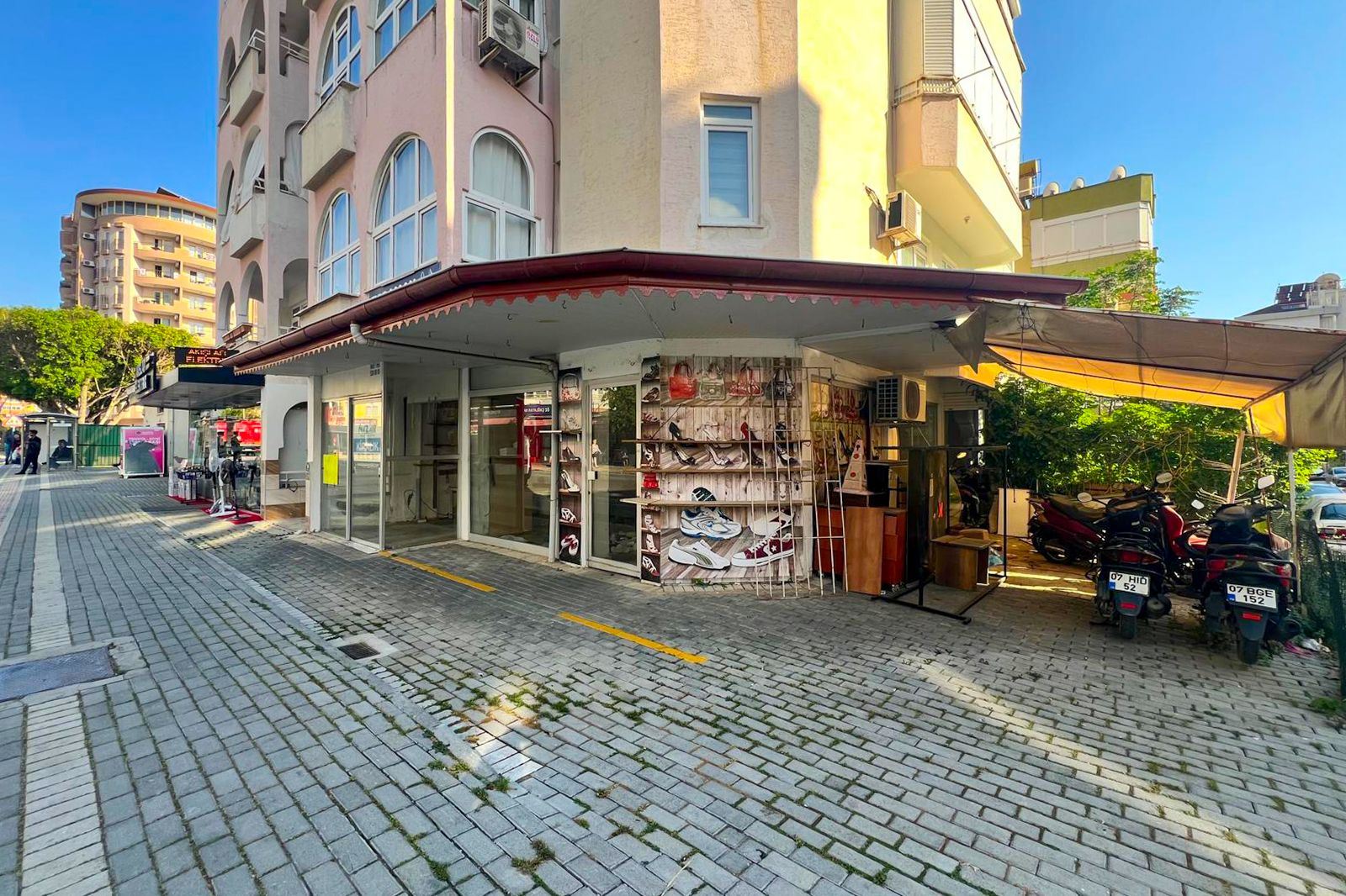 Property-photo