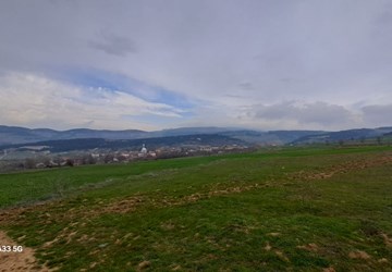 SAKARYA GEYVE 8.247 M2 MÜSTAKİL PARSEL KÖY MERKEZİNE YAKIN TARLA