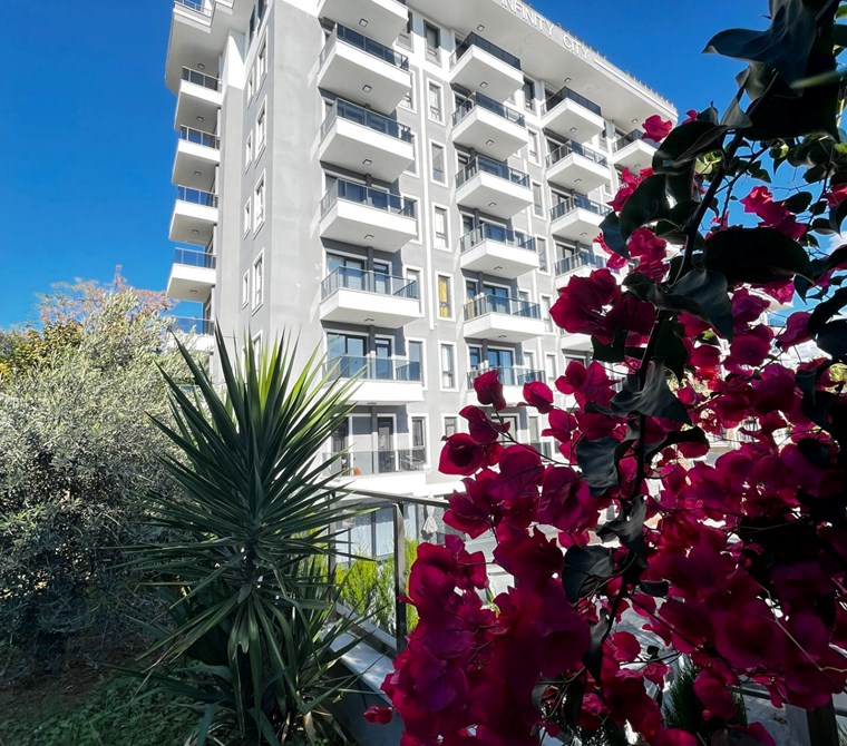 1+1 LUXURY APARTMENT FOR SALE IN ALANYA AVSALLAR