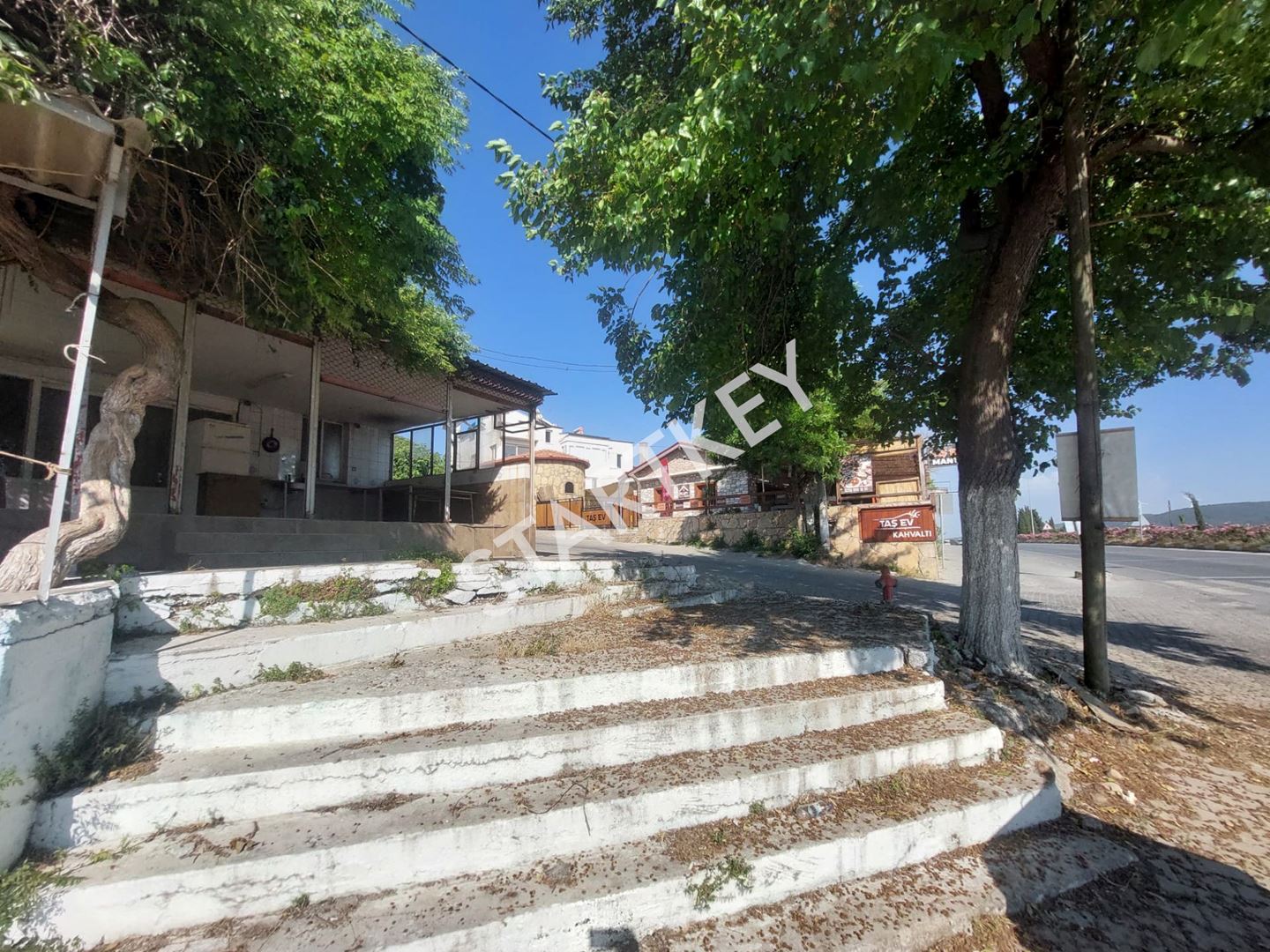Property-photo