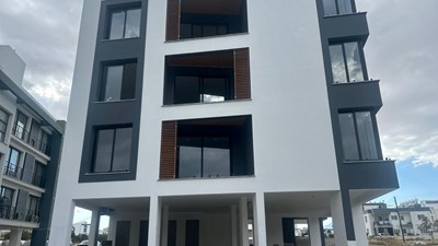 LEFKOŞA GÖNYELİDE SATILIK 100M2 TÜRKKOÇANLI 2+1 DAİRELER FİYAT £100.000