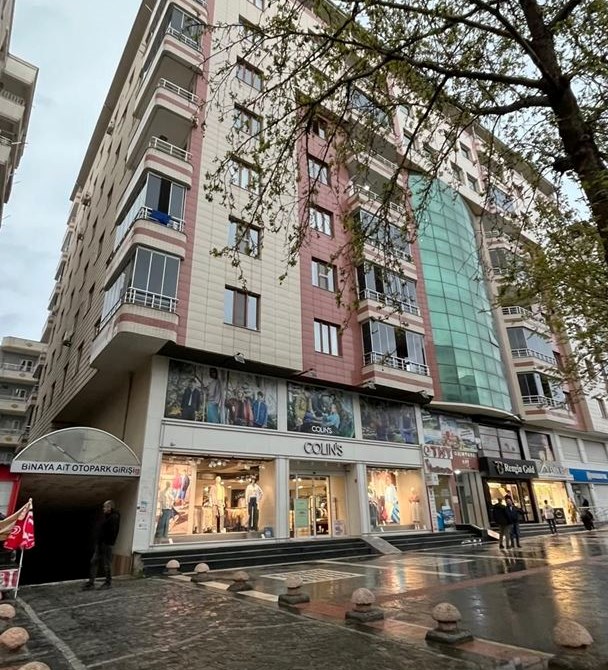 EMLAK 72 'DEN DİYARBAKIR CADDESİ 'NDE KİRALIK DAİRE