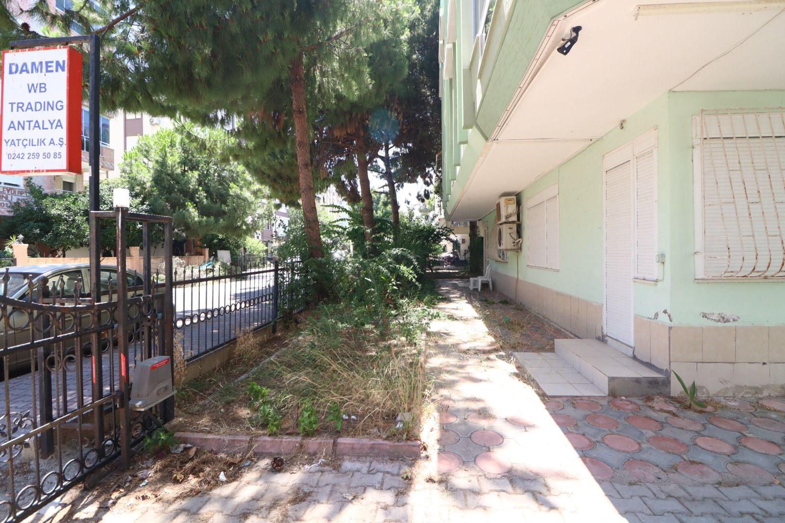 Property-photo
