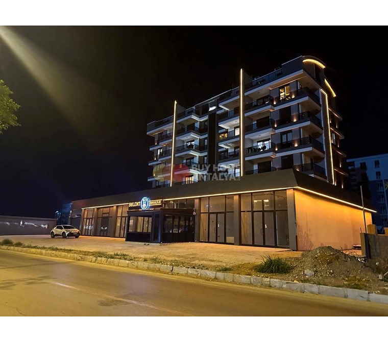 Antalya Havaalanı ile Lara Plajı Arasında Satılık 4+1 Daireler