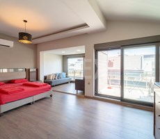 KONYAALTI MOLLAYUSUF'DA EŞYALI ELEKTRİĞİNİ ÜRETEN LÜKS VİLLA