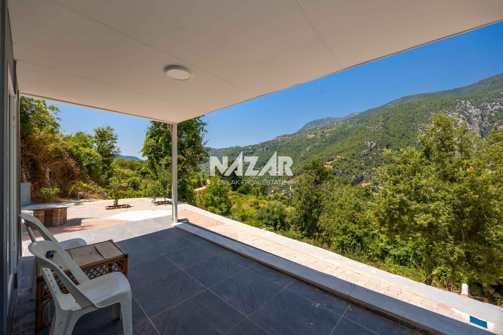 Property-photo