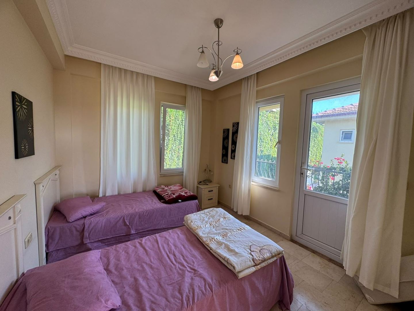 ALANYA KARGICAKTA MÜSTAKİL HAVUZLU 3+1 EŞYALI VİLLA · 24 · Fotoğraflar