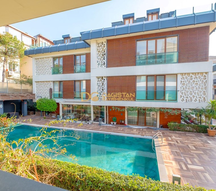 KORU FLORYA AVM KARŞISINDA SİTE İÇERİSİNDE 3,5+1 KİRALIK DAİRE