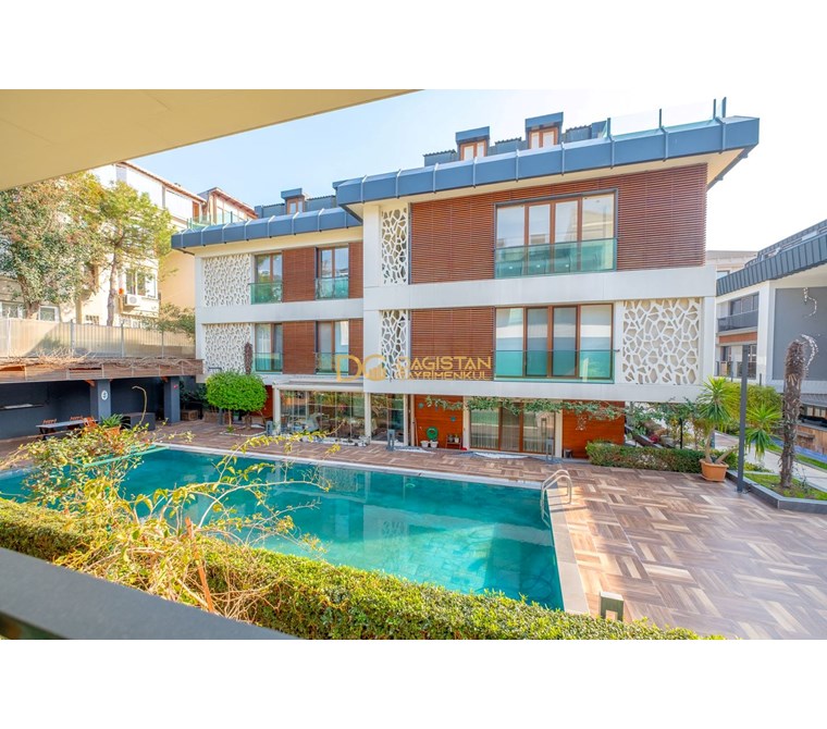 KORU FLORYA AVM KARŞISINDA SİTE İÇERİSİNDE 3,5+1 KİRALIK DAİRE